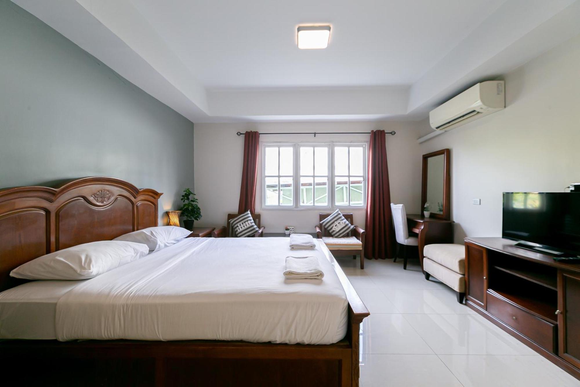 Hotel Wong Amat House à Pattaya Extérieur photo